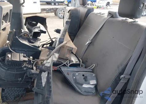 2018 Ford F-350 Chassis from USA, damaged, VIN 1FD8W3F62JEC08735